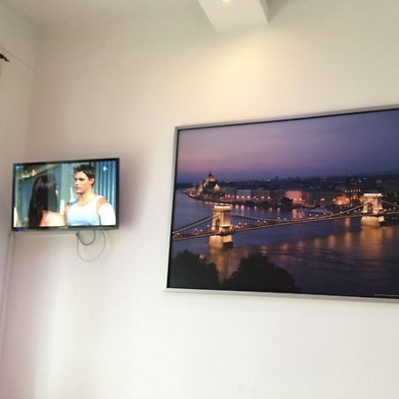 Europa Centerpoint Guesthouse Budapest Extérieur photo