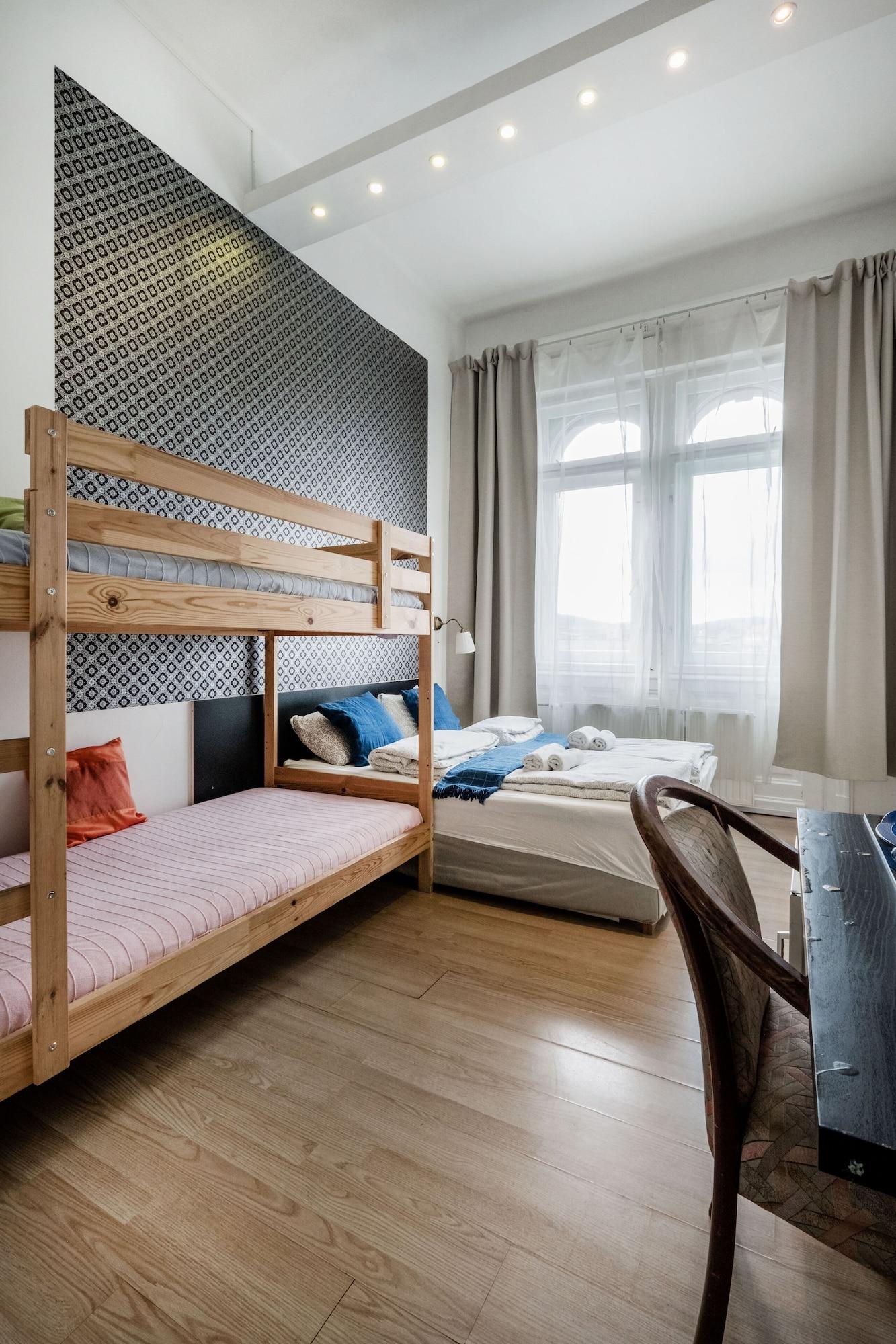Europa Centerpoint Guesthouse Budapest Extérieur photo