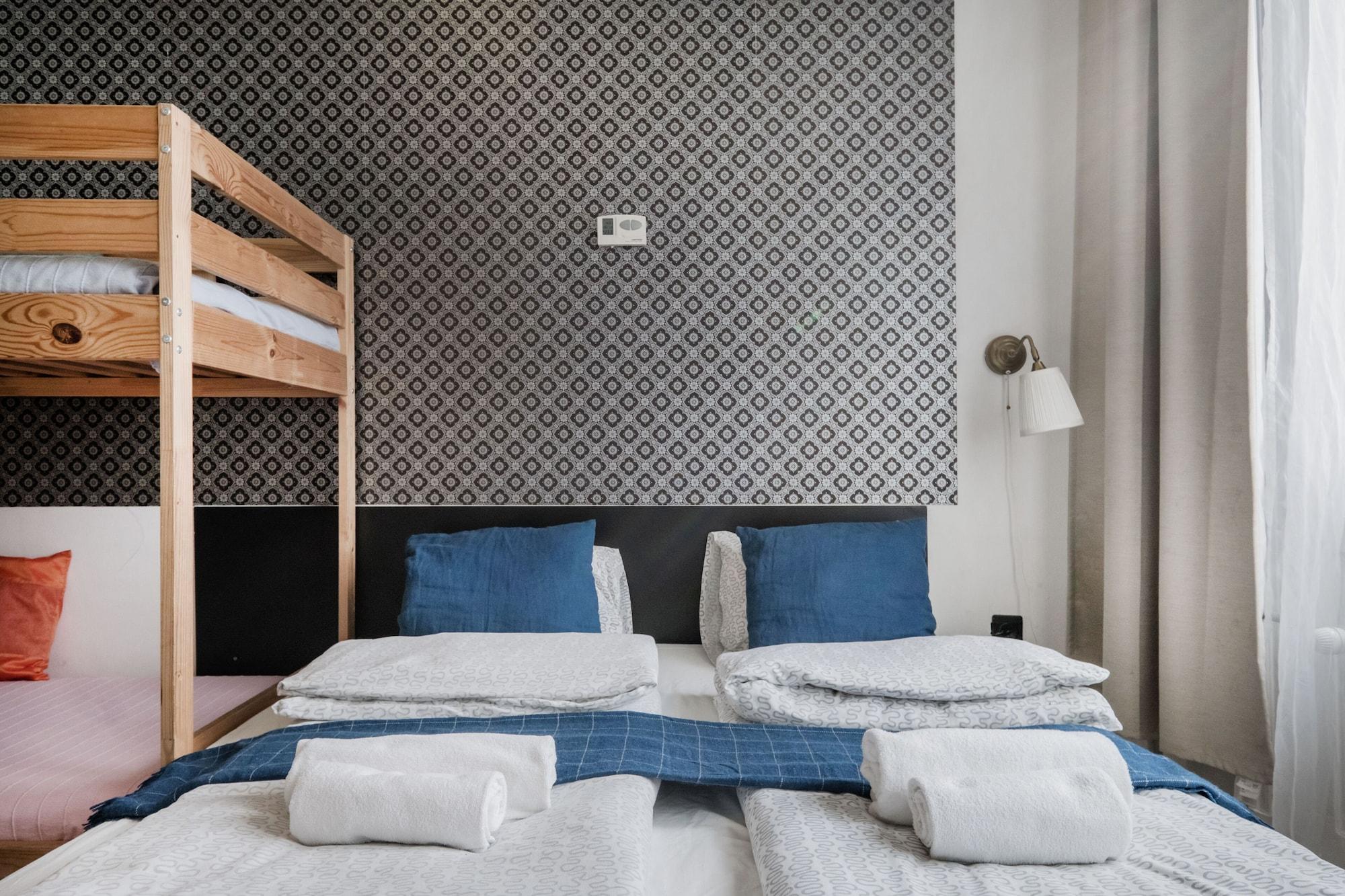 Europa Centerpoint Guesthouse Budapest Extérieur photo
