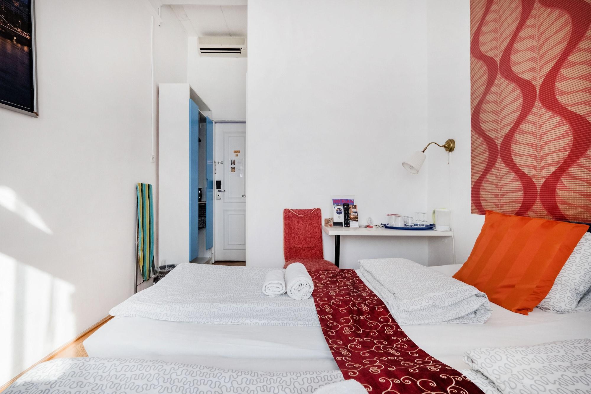 Europa Centerpoint Guesthouse Budapest Extérieur photo