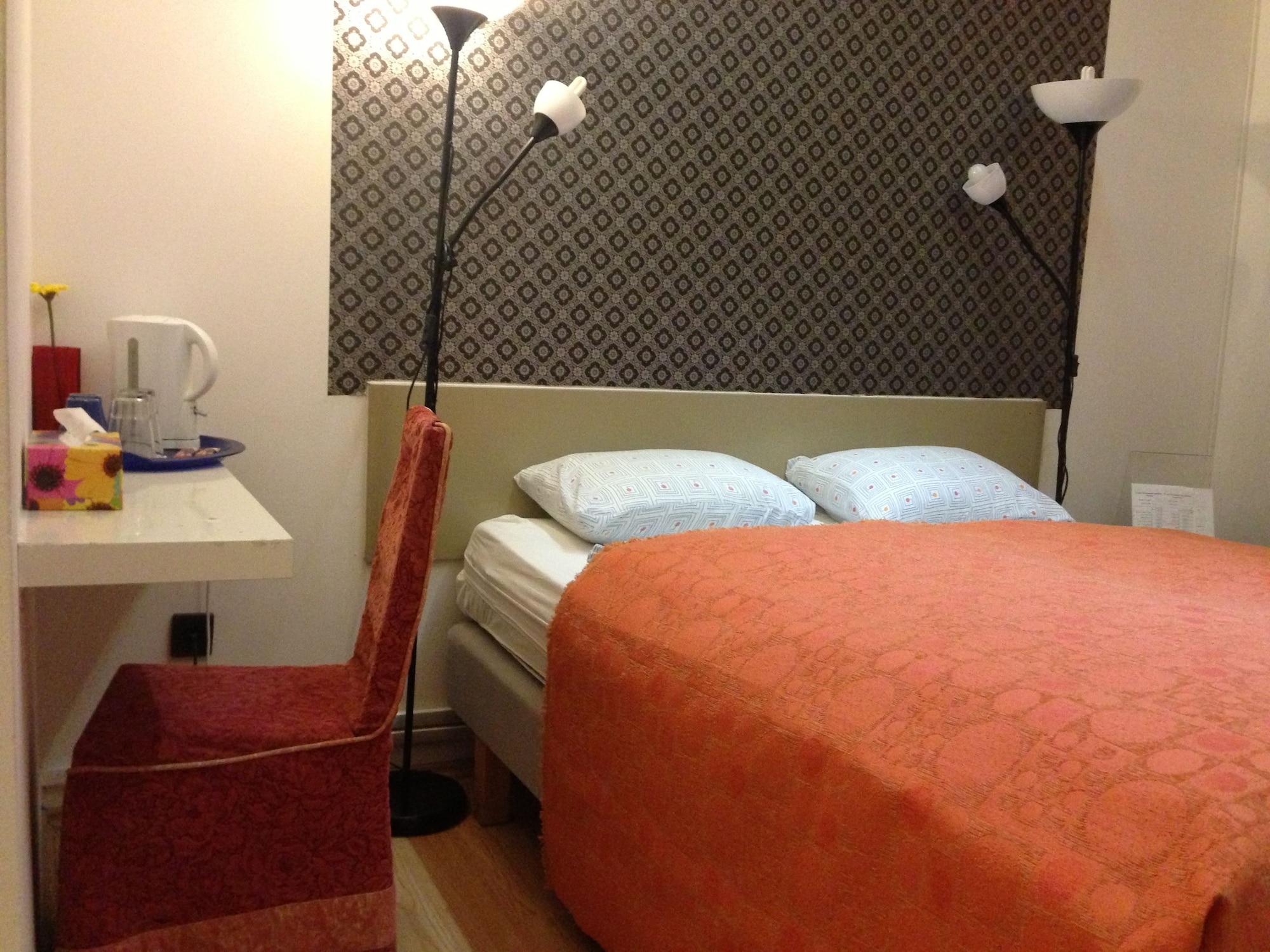 Europa Centerpoint Guesthouse Budapest Extérieur photo