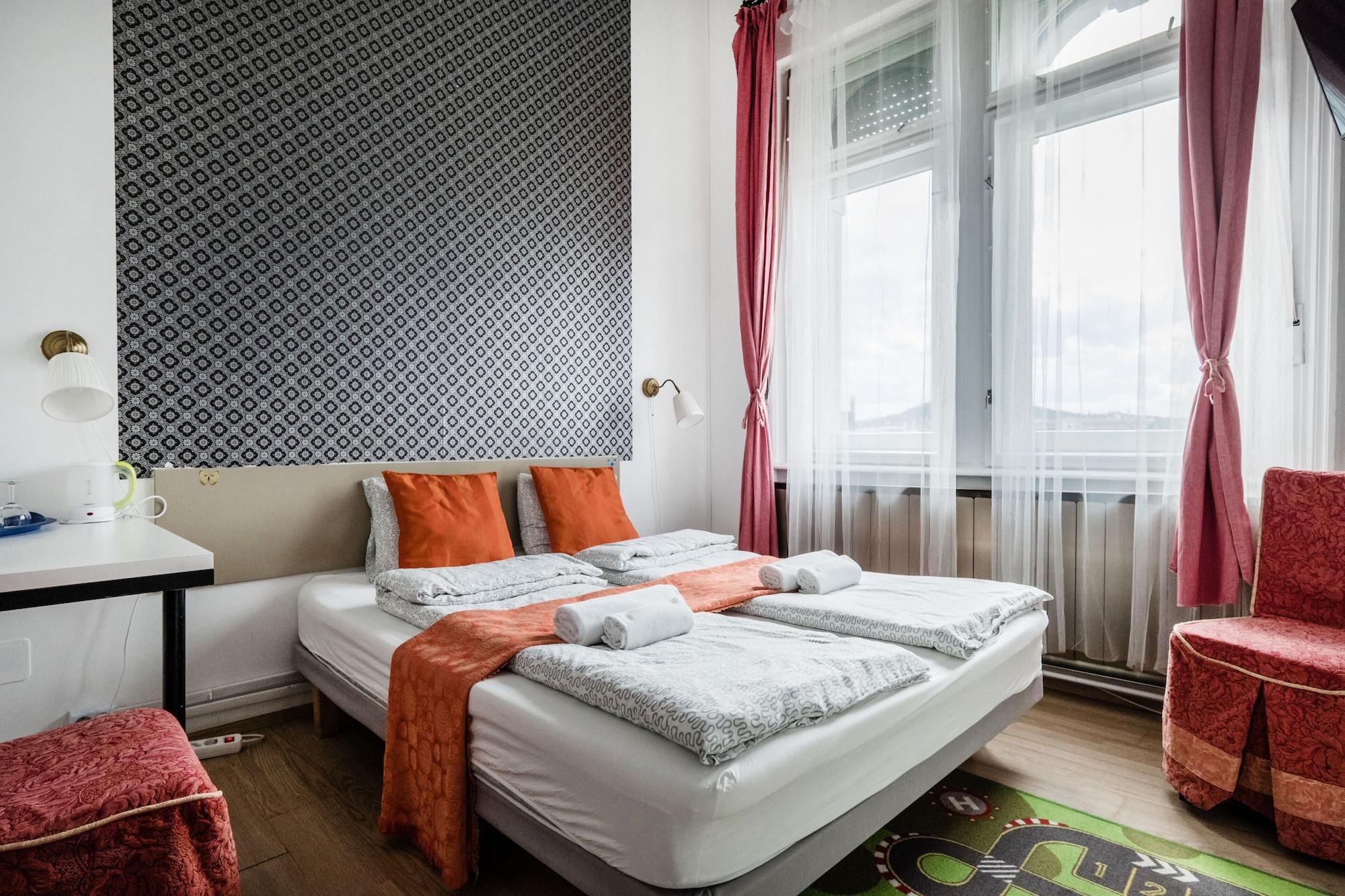 Europa Centerpoint Guesthouse Budapest Extérieur photo