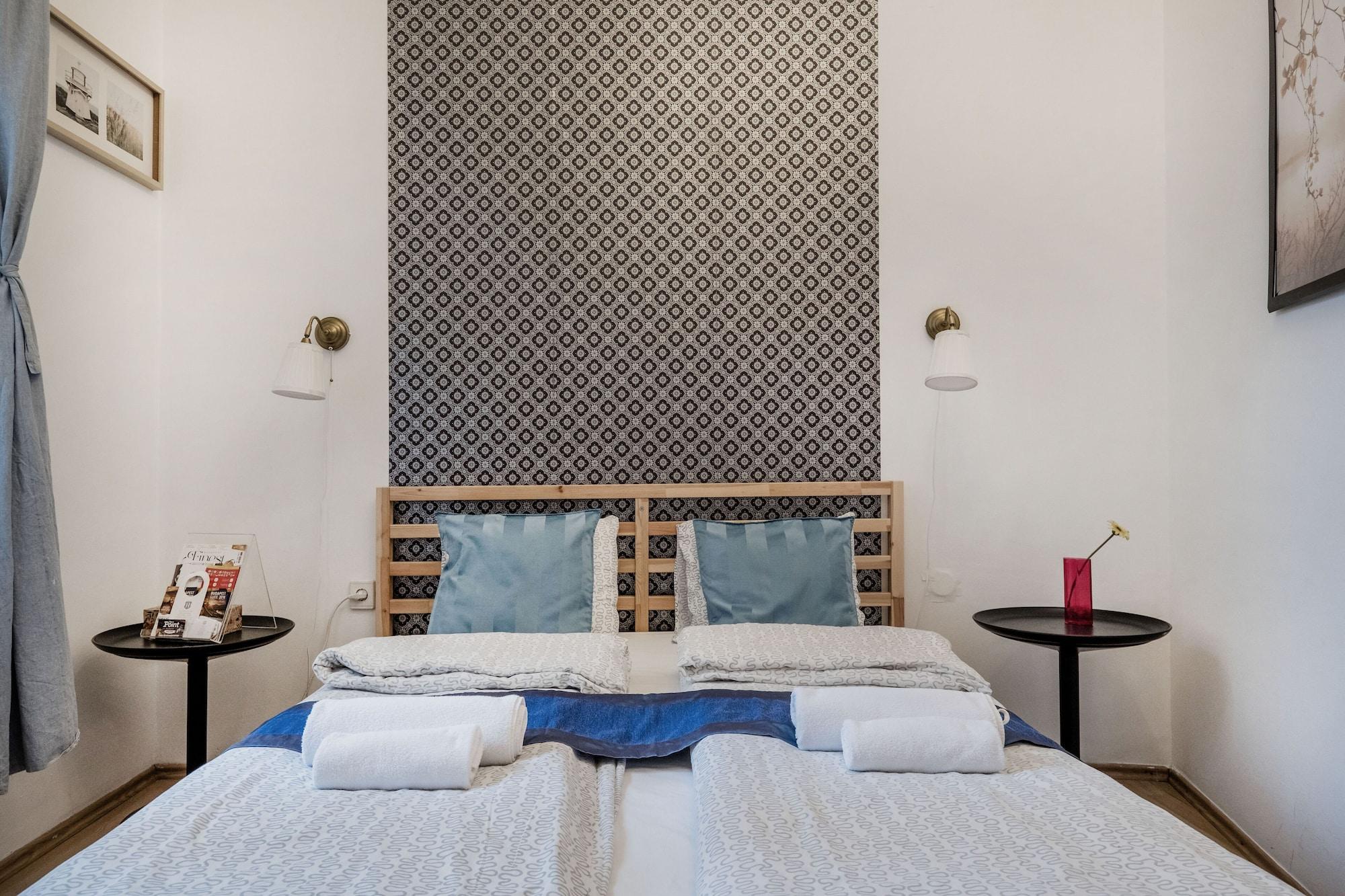 Europa Centerpoint Guesthouse Budapest Extérieur photo